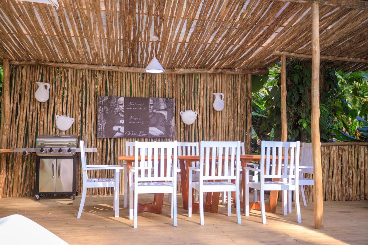 Gigi Brown Villa Paparazzi Beachfront Puerto Viejo de Talamanca Ngoại thất bức ảnh
